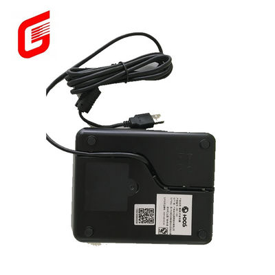 Effizientes Lesen von Speicherkarten mit CCID-unterstütztem USB HD-100 Multifunktionskartenleser