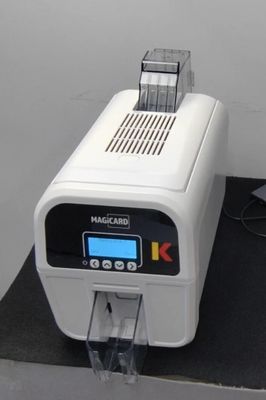 Magicard K 300dpi Farbfarben Sublimation PVC-Kartendrucker mit automatischer Kartenzufuhr